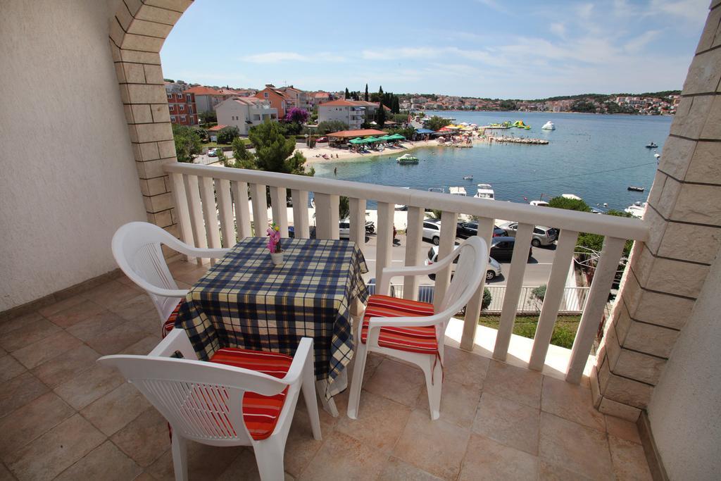 Apartments Mjm Trogir Quarto foto